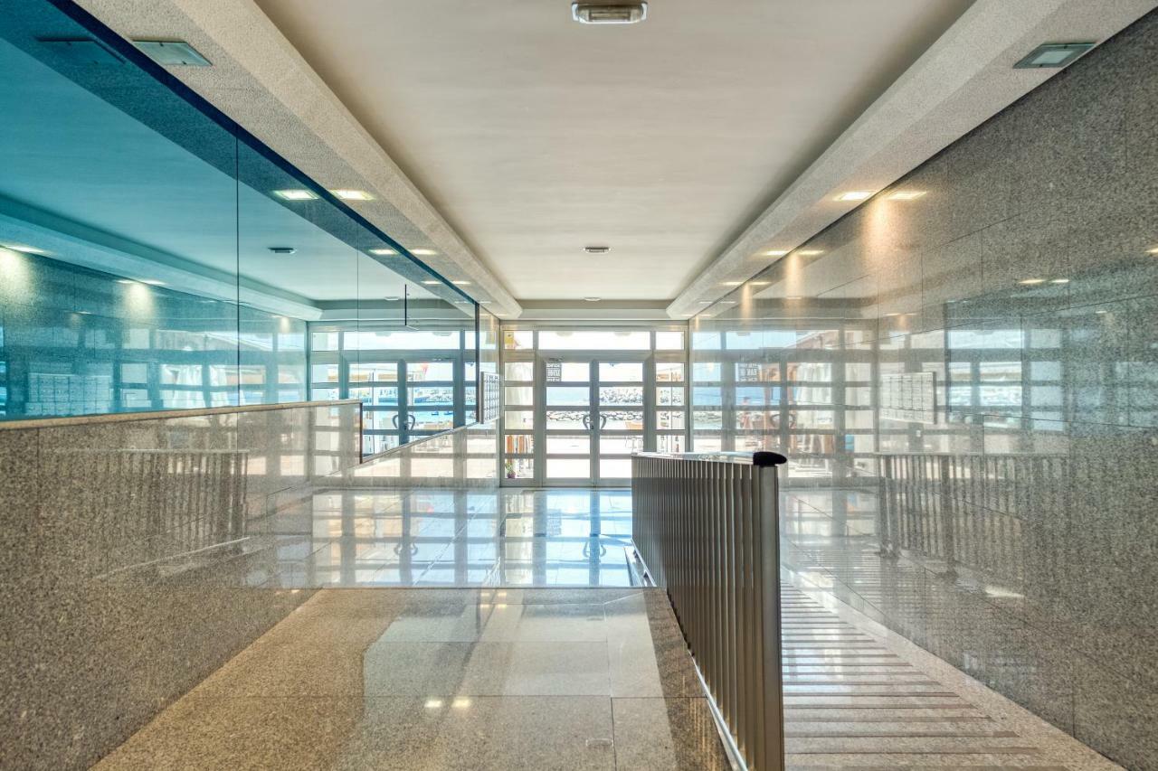 Teresita Mogamar Beachfront Puerto De Mogan Exterior photo