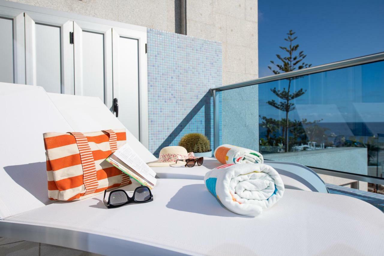 Teresita Mogamar Beachfront Puerto De Mogan Exterior photo